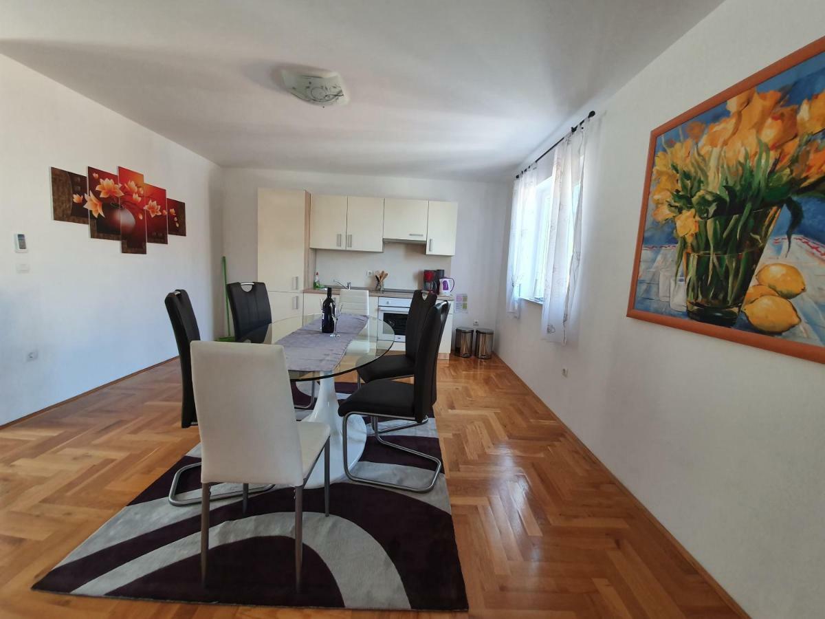 Apartman Dubravka 1 Lovran Εξωτερικό φωτογραφία