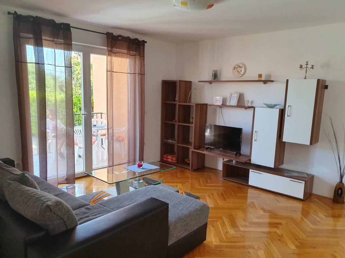 Apartman Dubravka 1 Lovran Εξωτερικό φωτογραφία